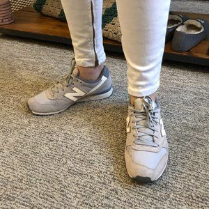 New Balance 696 sneakers in light blue/gray -Sz 7